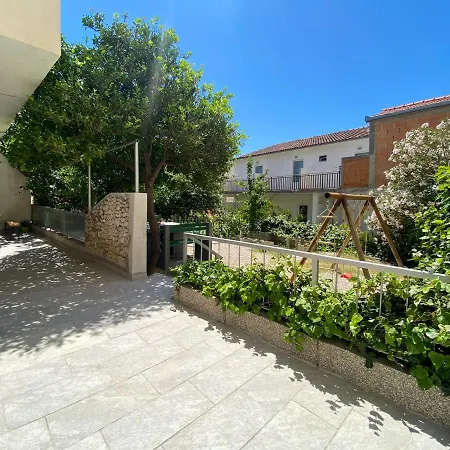 With A Parking Space - 21333 Apartment *